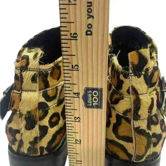 Blondo Tami Women's  Animal Print Waterproof Ankle Boots Booties Size 8.5 M - Picture 7 of 12